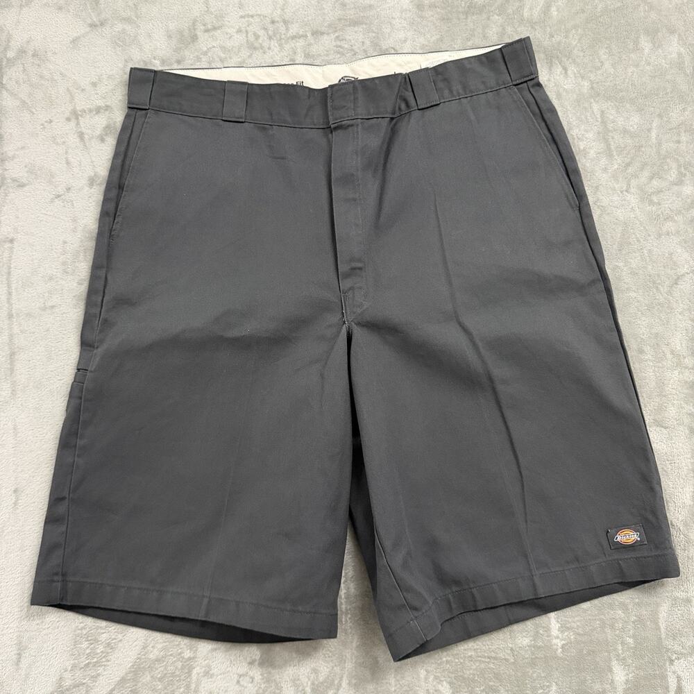 Dickies Loose Fit Shorts Mens Size 42 (Fits 40) Gray Workwear Multi-Use Pocket